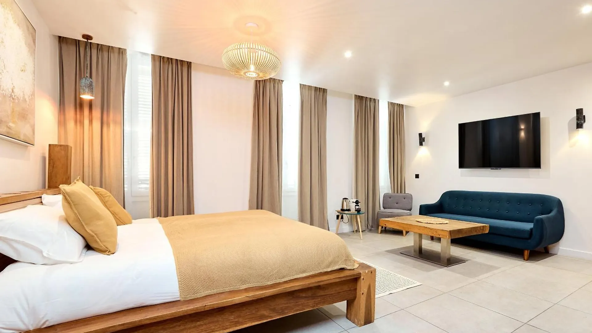 Alma Apart Residence Cannes 0*,